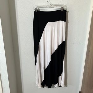 Maxi skirt